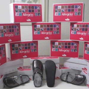 alegria tuscany mary jane slip on black metallic